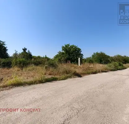 Снимка 2 — Парцел във Велико Търново, с. Първомайци
