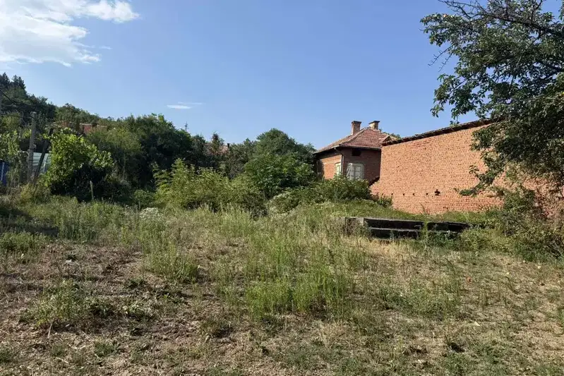 Plot in Kyustendil, Shishkovci