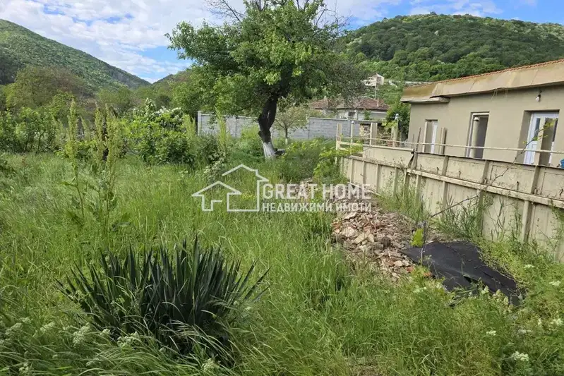 Plot in Tyrgovishte, Straja