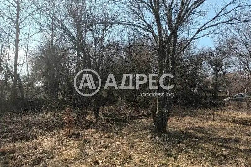 Парцел в София, с. Вакарел