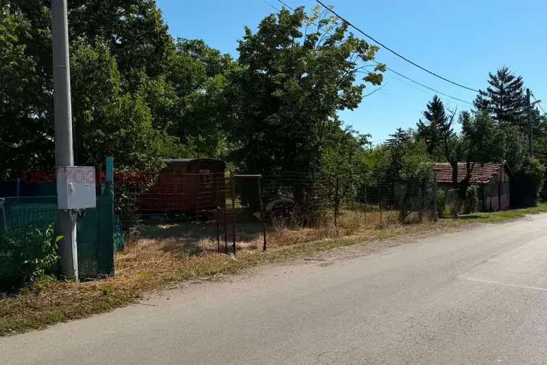 Парцел в с. Волуяк