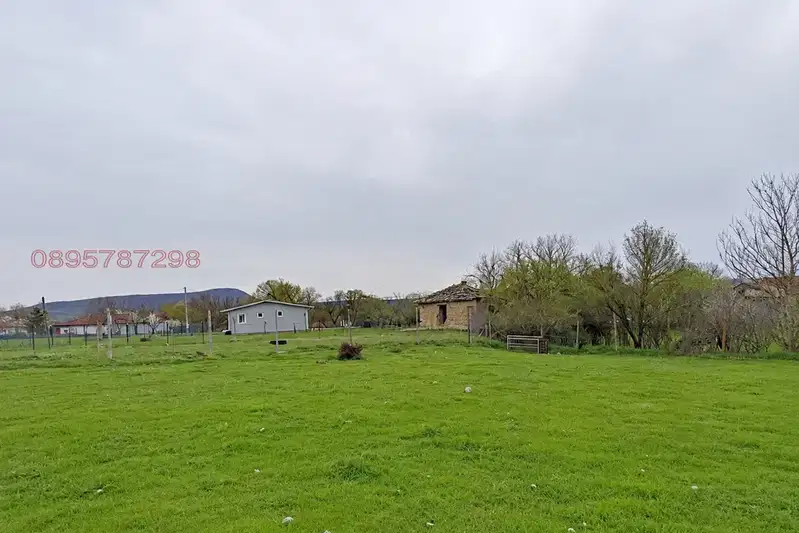 Парцел в Шумен, с. Зайчино ореше