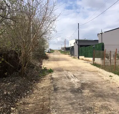 Photo 3 — Plot in Zvezdica