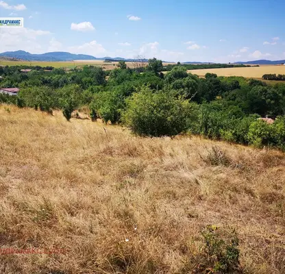 Photo 4 — Plot in Sofia, Slivnica