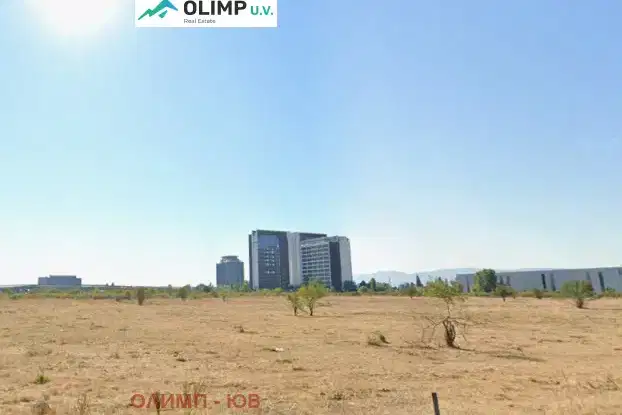 Plot in Sofia, Letishte Sofiya