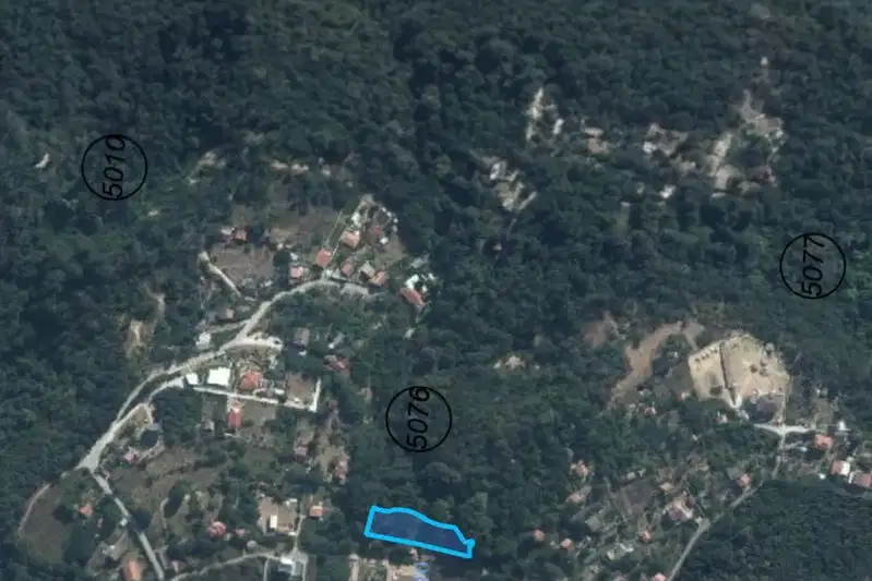Plot in Varna, Priboi