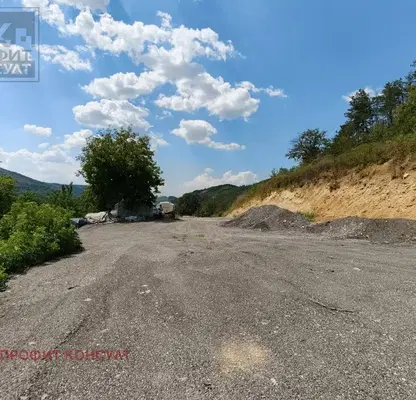 Photo 4 — Plot in Veliko Tyrnovo, Cholakovci