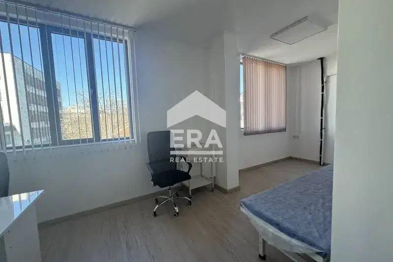 Business Property in Haskovo, Centyr