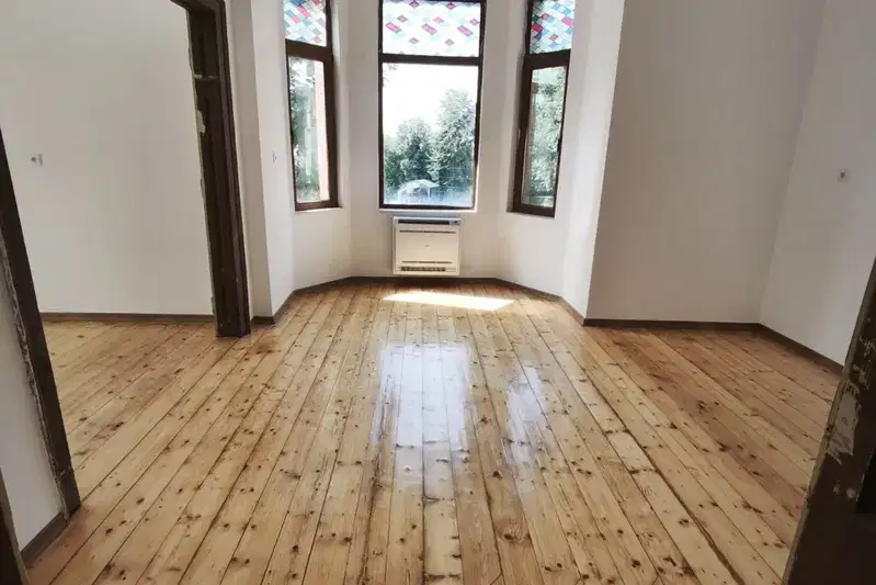 Business Property in Pleven, Idealen Centyr