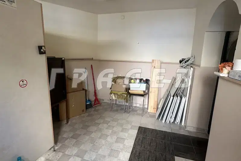 Бизнес имот в Русе, Център