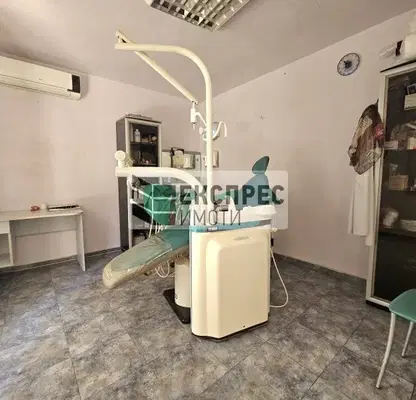 Photo 2 — Business Property in Varna, Kolhozen Pazar