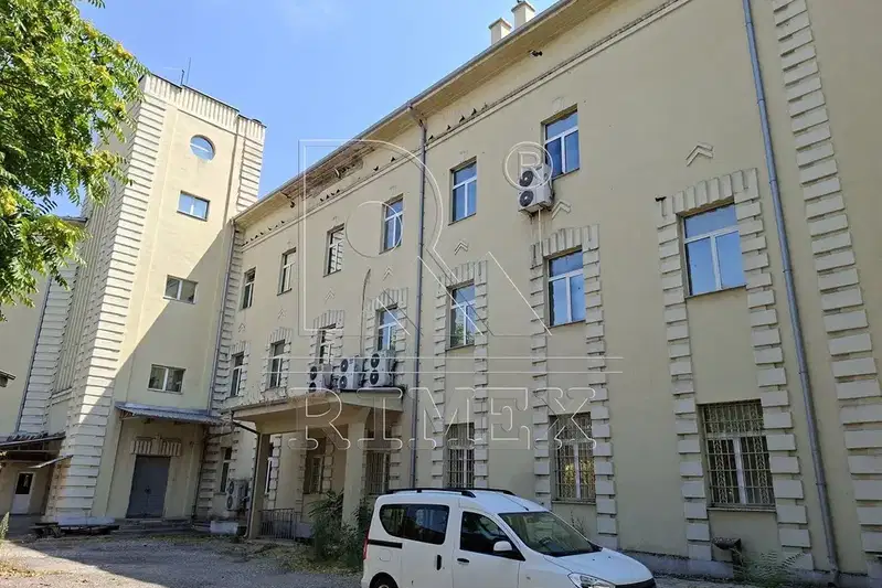 Industrial Building in Plovdiv, Asenovgrad