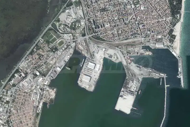 Industrial Building in Burgas, Pristanishte Burgas
