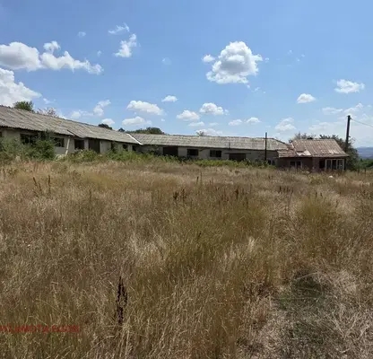 Photo 2 — Industrial Building in Sofia, Dragoman