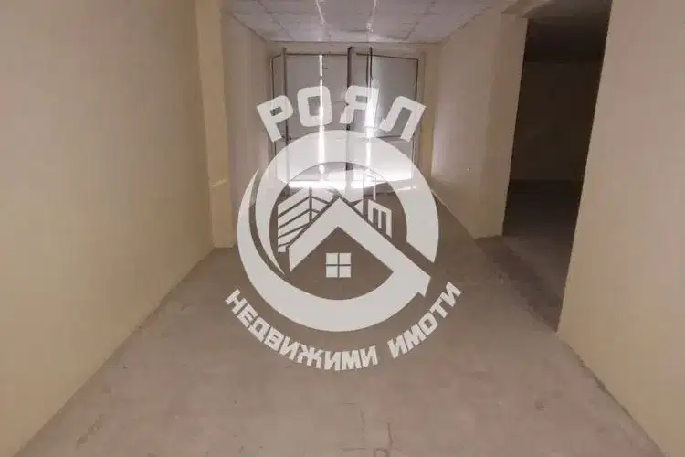 Industrial Building in Plovdiv, Gagarin