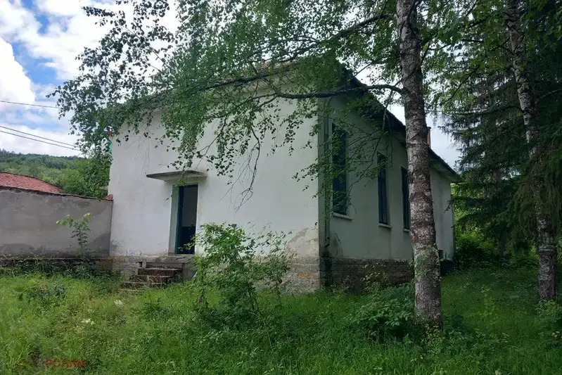 Промишлена сграда в Габрово, с. Боазът