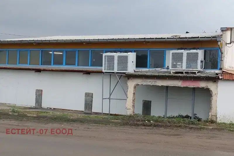 Industrial Building in Plovdiv, Caracovo