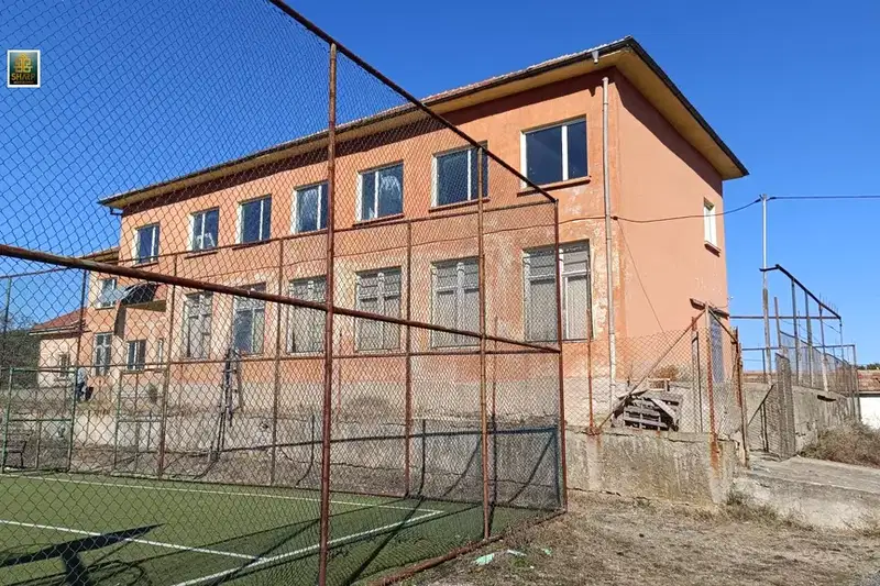 Промишлена сграда в Кърджали, с. Кирково