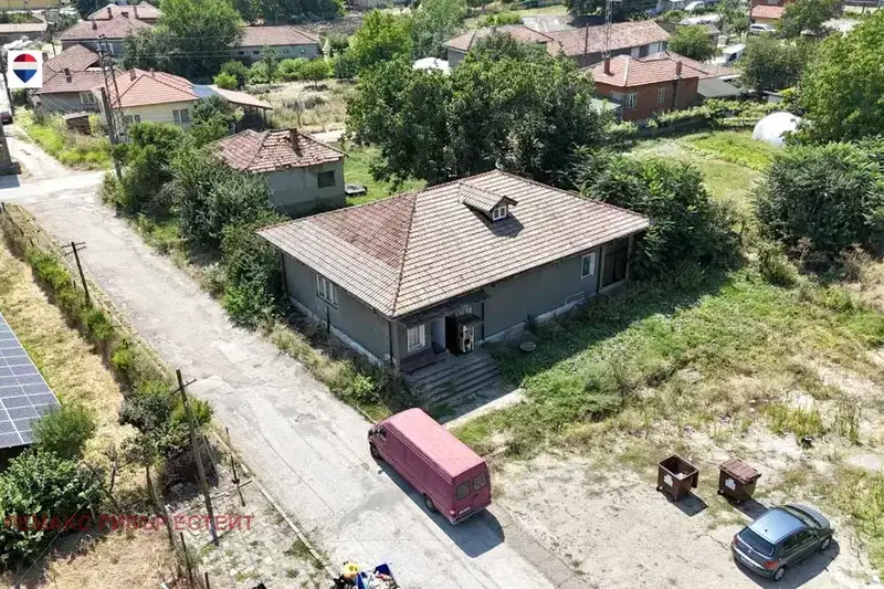 Промишлена сграда в Русе, с. Семерджиево