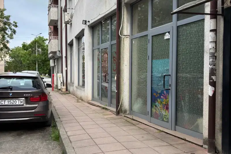 Промишлена сграда в Стара Загора, Никола Петков