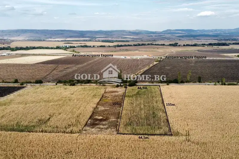Agricultural Land in област София, Hrabyrsko