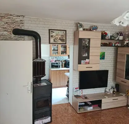 Photo 3 — Floor of House in Veliko Tyrnovo, Debelec