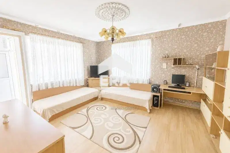 Етаж от къща в Хасково, Тракийски