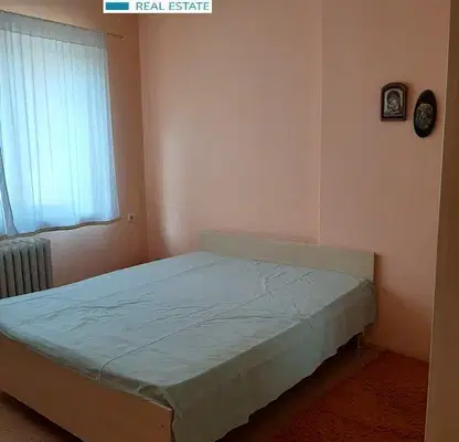 Снимка 3 — Етаж от къща в Кърджали, Център