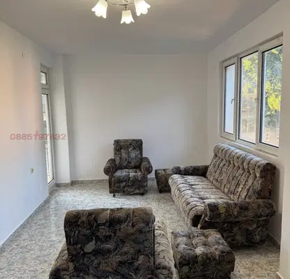 Photo 2 — Floor of House in Oblast Vraca, Mezdra