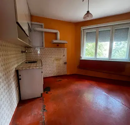Photo 5 — Floor of House in Pleven, 9-Ti Kvartal