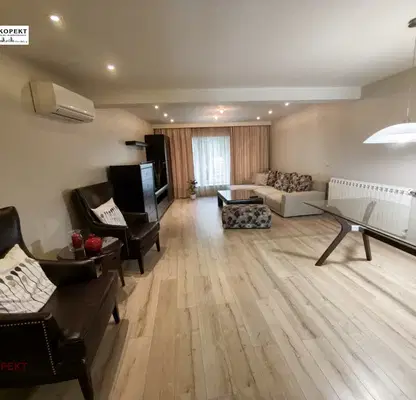 Photo 3 — Floor of House in Pleven, Idealen Centyr