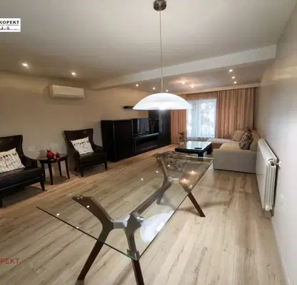 Photo 4 — Floor of House in Pleven, Idealen Centyr