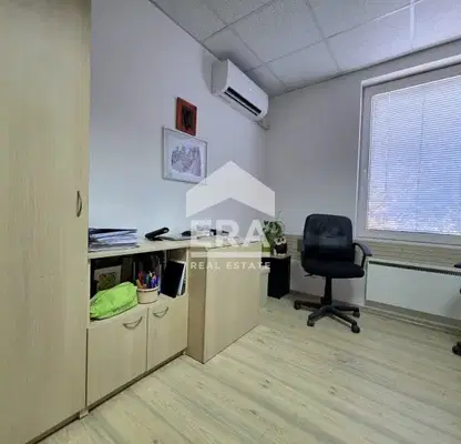 Photo 5 — Spacious 4-room apartment in Center, Ruse with terrace