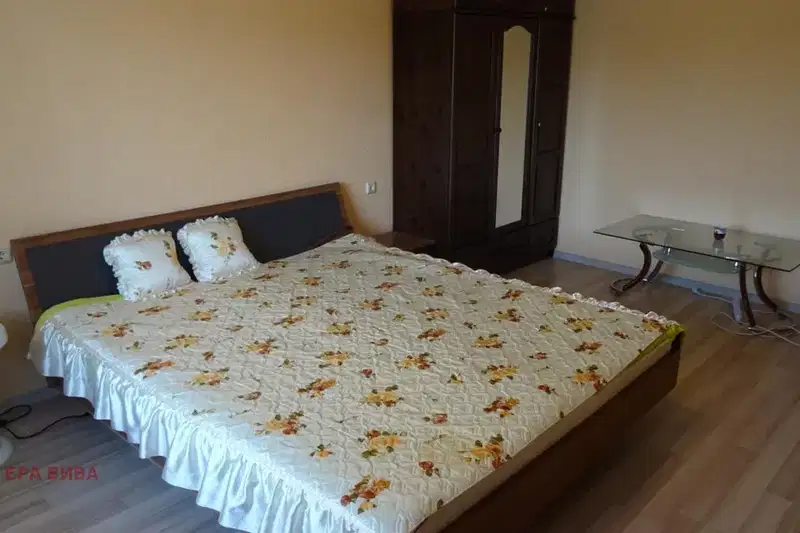 Floor of House in Dobrich, Kranevo
