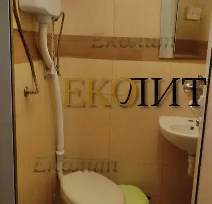 Снимка 4 — 3-стаен апартамент с автономен вход в Център, София
