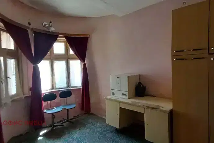 Floor of House in Yambol, Kargon