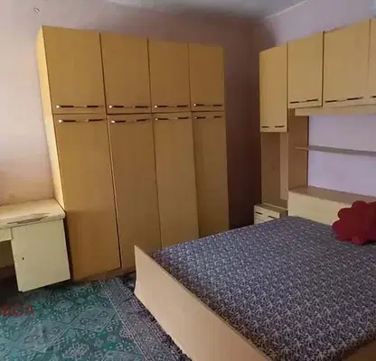 Снимка 4 — Партерен етаж 2-стаен в Ямбол, Каргон с двор