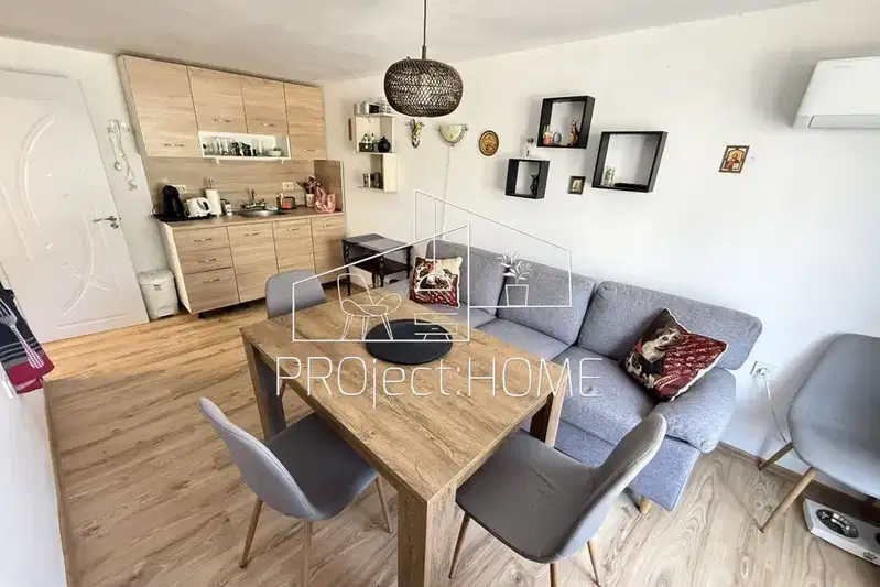 House in Burgas, Aheloi