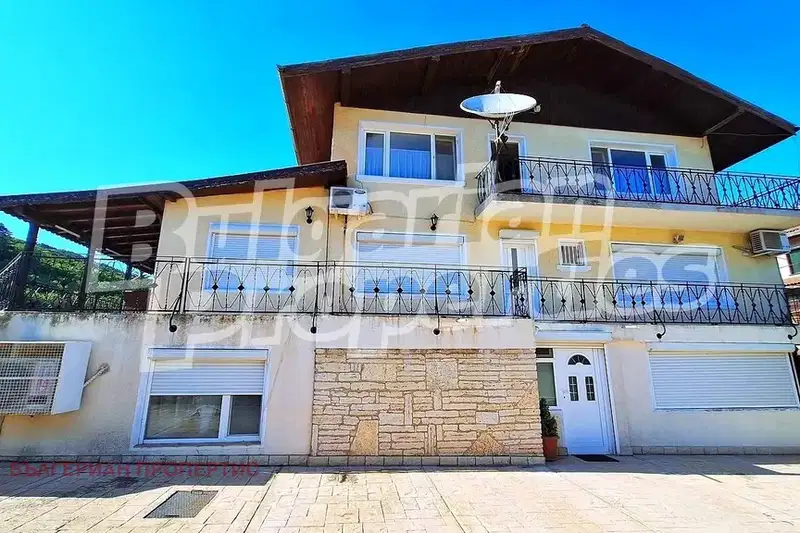 House in Dobrich, Balchik