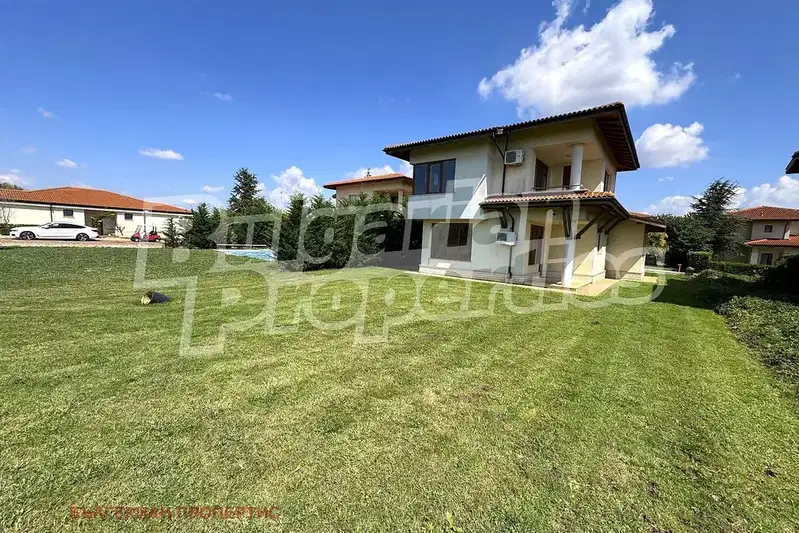 House in Dobrich, Balchik