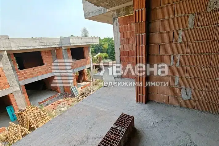 House 134 sq m in Bankya with yard and modern facade