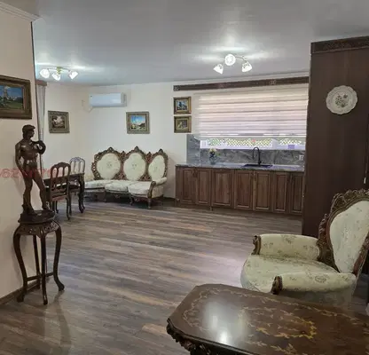 Снимка 3 — Къща 3-стаен в с. Баня, Банско с паркинг и охрана