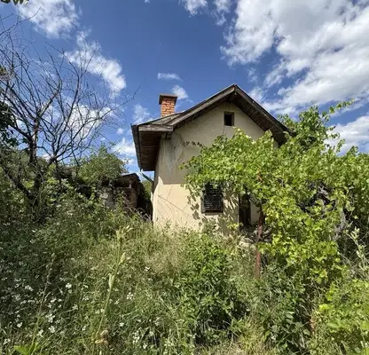 Снимка 3 — Къща в Монтана, Берковица