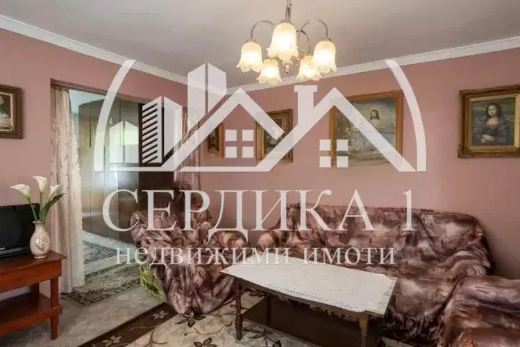 House in Oblast Kyustendil, Bobov Dol