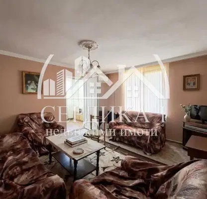 Photo 2 — House in Oblast Kyustendil, Bobov Dol