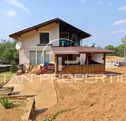 Photo 3 — Detached house with yard in Botevgrad, v.z. Zelin