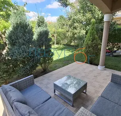 Photo 3 — Two-storey house with 2 bedrooms in Sarafovo, Victoria Royal Garden