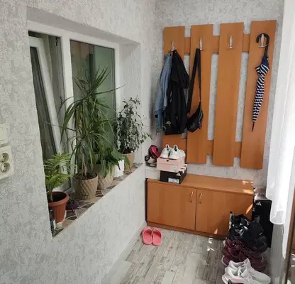 Снимка 5 — Едноетажна къща с 3 стаи в центъра на Добрич с гараж