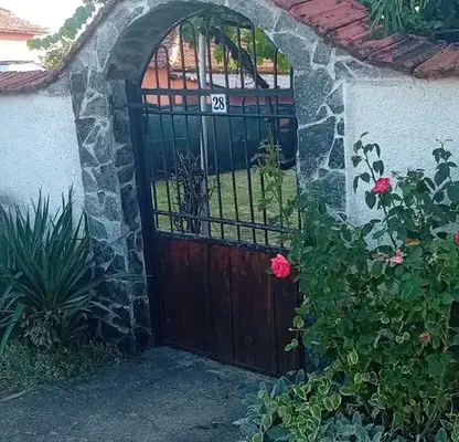 Photo 3 — House in Sofia, Elin Pelin