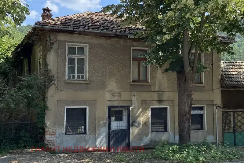 House in Gabrovo, Dyado Dyanko